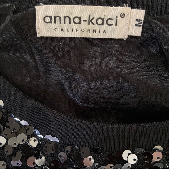 Anna-Kaci California Sequined Top. - Picture 2 of 6
